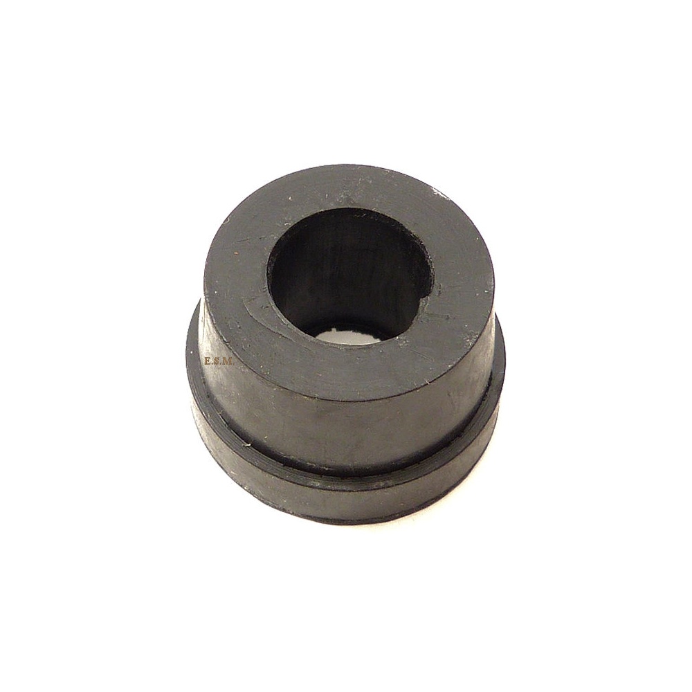 Top Trunnion Bush-Rubber (2 Required Per Side)