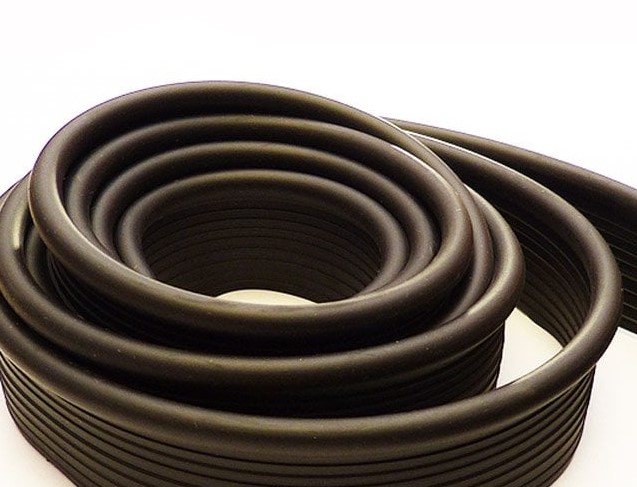 Wing Beading/Piping (BLACK) – TRM101