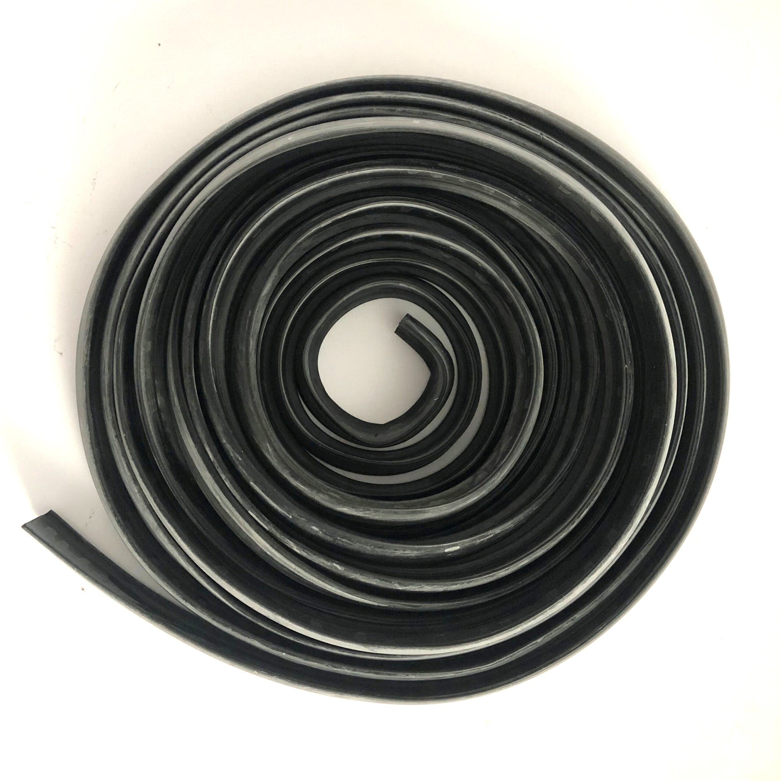 Rear Door Seal Set-Both Doors (Van) – TRM1003